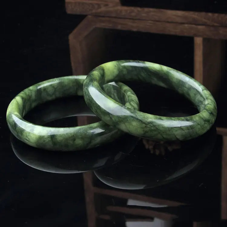 Natural Jade Pattern Bracelet in Chinese Style